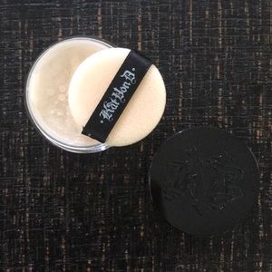 Kat Von D Setting Powder with Puff